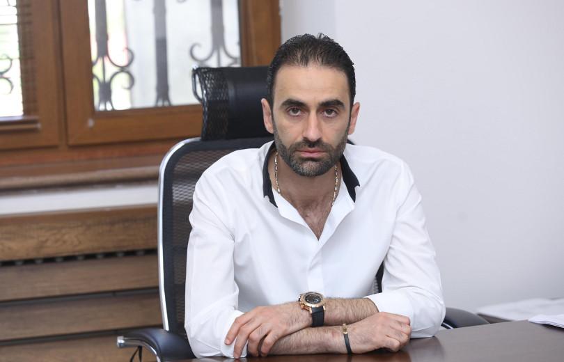 Գրիգոր Տեր-Ղազարյանը հեռացել է Հայաստանից