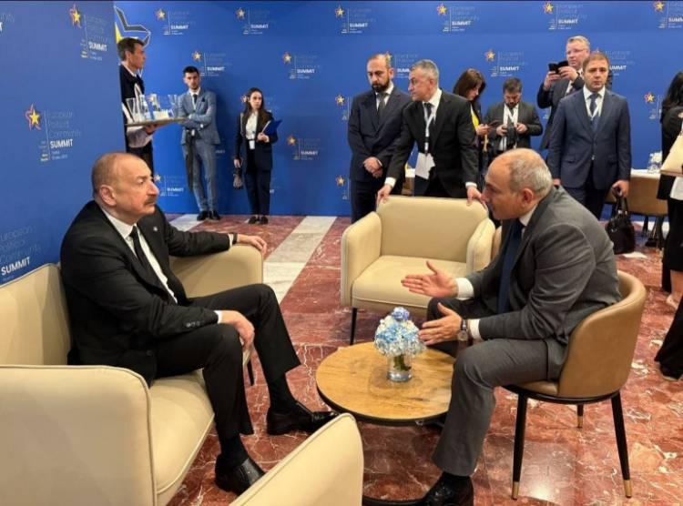 Ալիևը աջակցությո՞ւն է հայտնում Փաշինյանին․ «Հրապարակ»