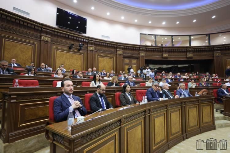 Պետական պաշտոնյաները հաքերային «հարձակման» թիրախ են դարձել. «Ժողովուրդ»