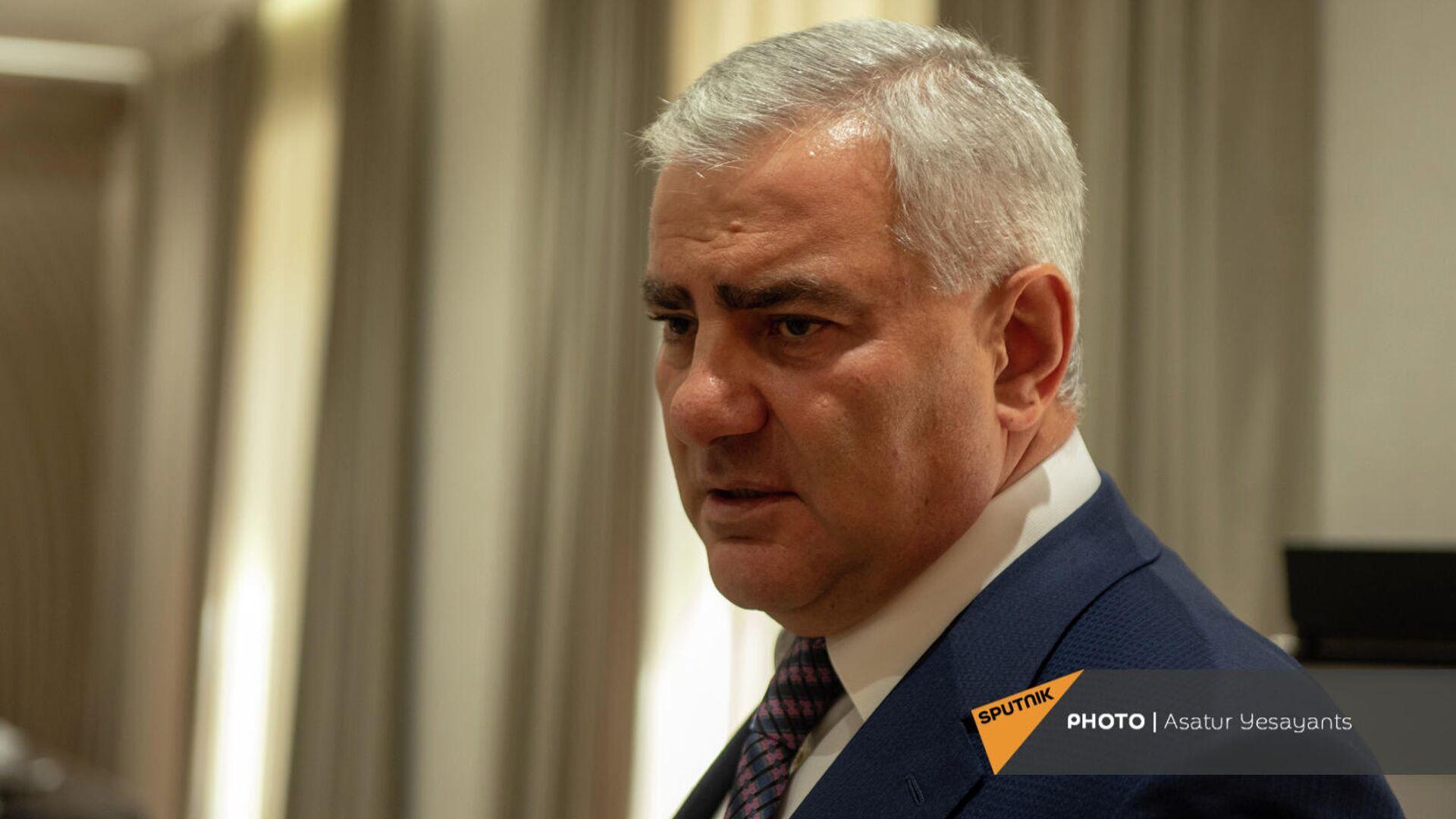 Մոսկվան ուշադիր հետևում է Սամվել Կարապետյանի և ՀԷՑ–ի շուրջ ստեղծված իրավիճակին․ Զախարովա