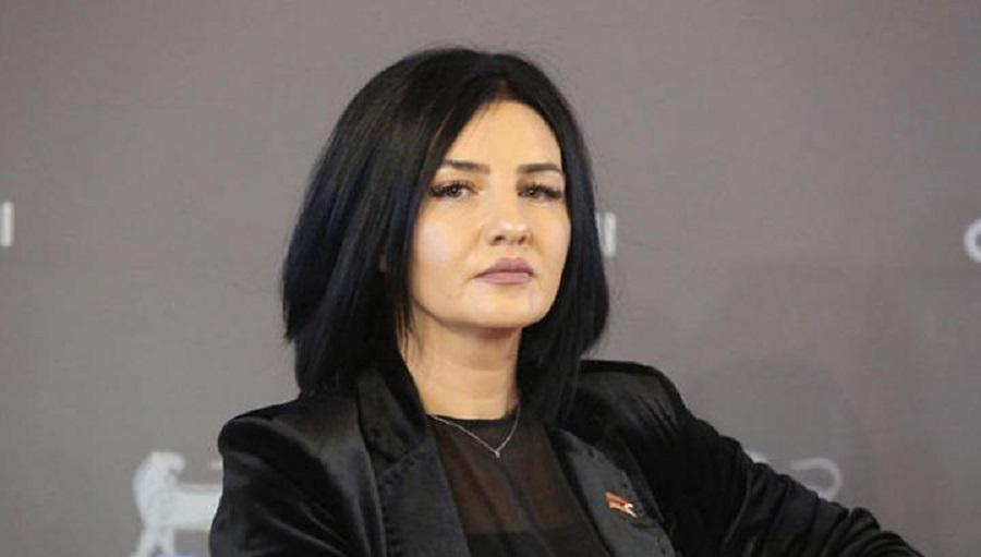 Նողկալի է լսել, երբ Արցախը հանձնածը, մեր քաջորդիներին գիտակցաբար զոհ դարձրածը, թեք ժպիտով խոսում է «մեկ հայրենիքի» մասին