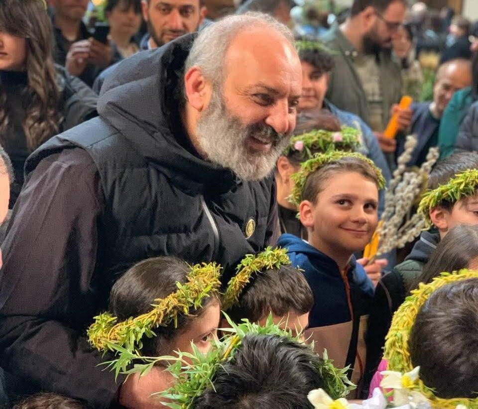 Նա, ով կդիմանա Ծաղկազարդին թագավոր հռչակվելու գայթակղությանը և պատրաստ կլինի կրելու Չարչարանաց խшչելության ճանապարհը, նա էլ կհասնի Հարության հաղթանակին. Բագրատ Սրբազան